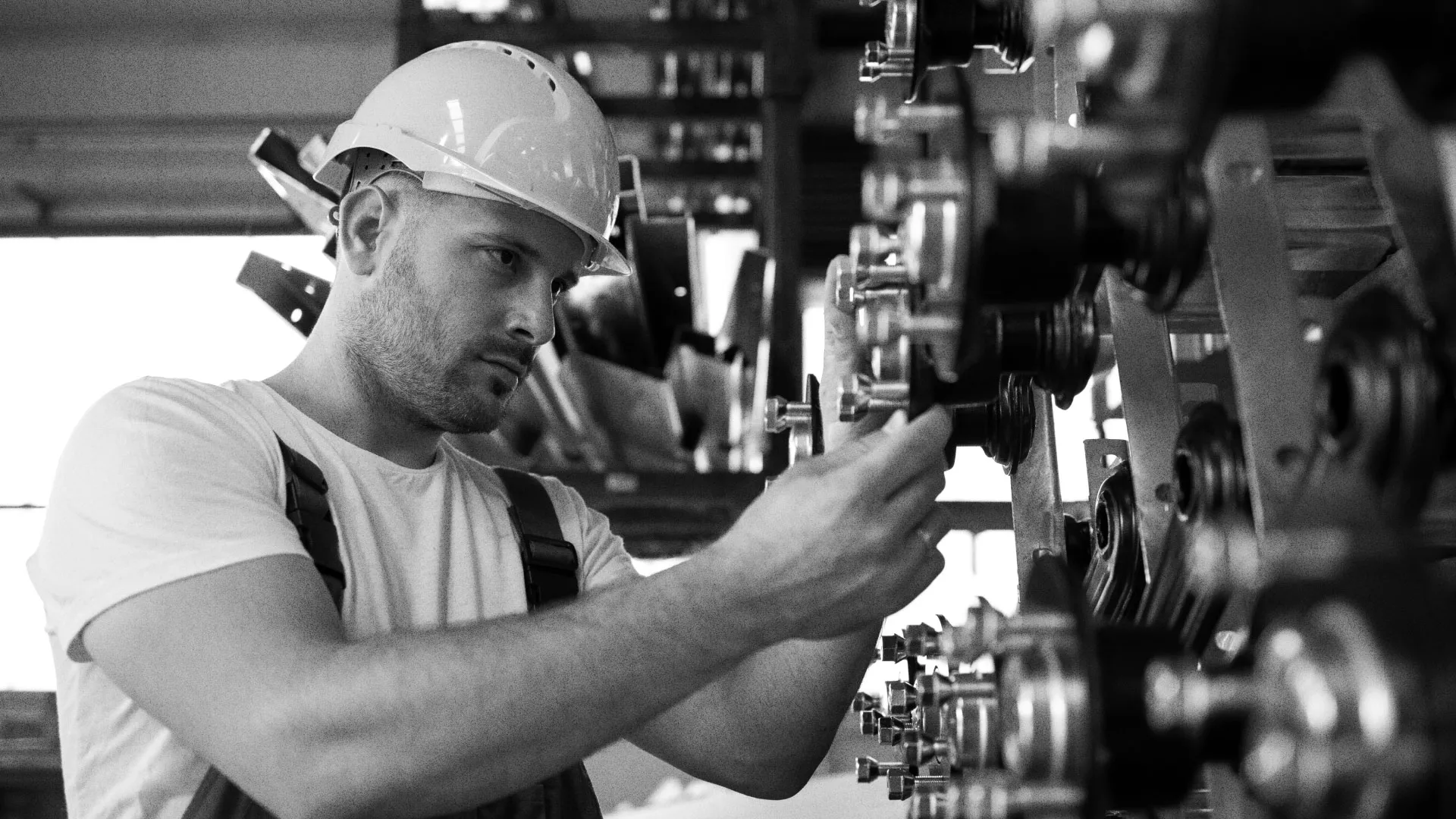 Разработка сайта для завода по продаже оборудования в Старой Руссе